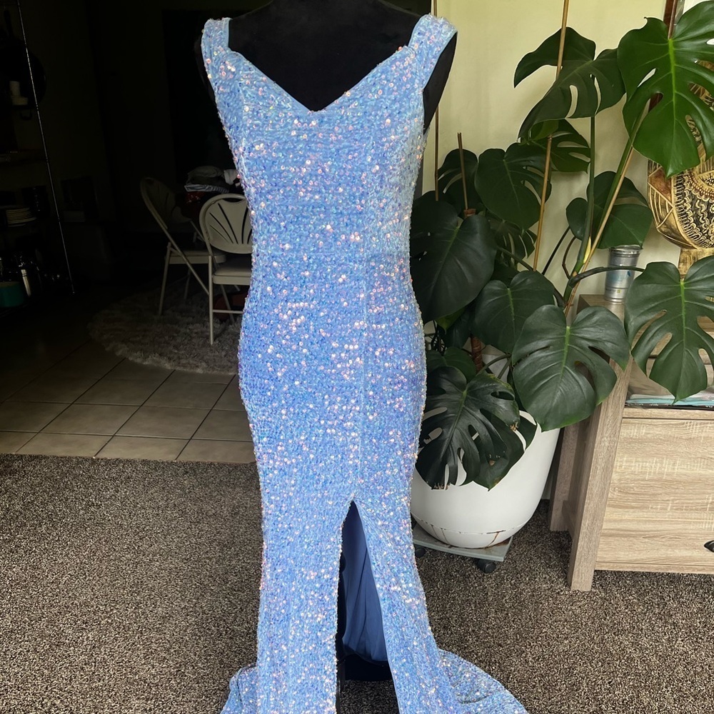Stunning Blue Prom Dress